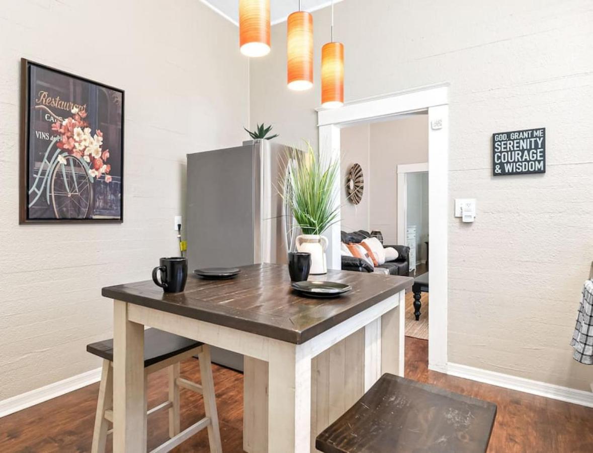 Charming And Historic Bungalow Near All Tampa Extérieur photo