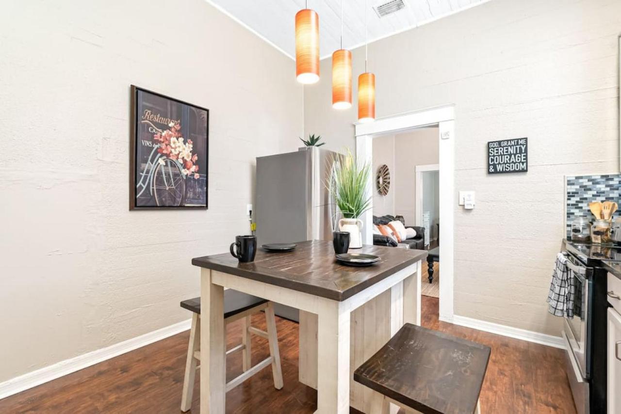 Charming And Historic Bungalow Near All Tampa Extérieur photo