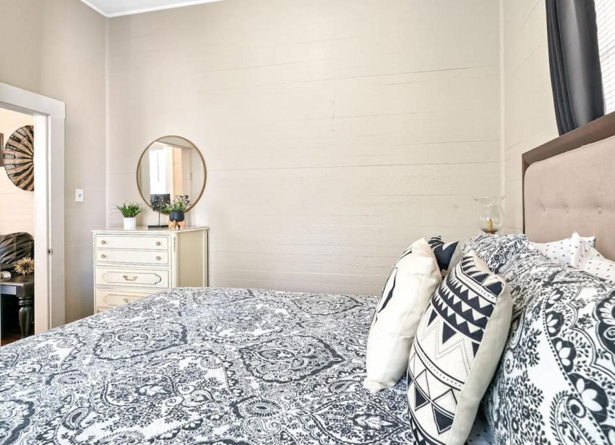 Charming And Historic Bungalow Near All Tampa Extérieur photo